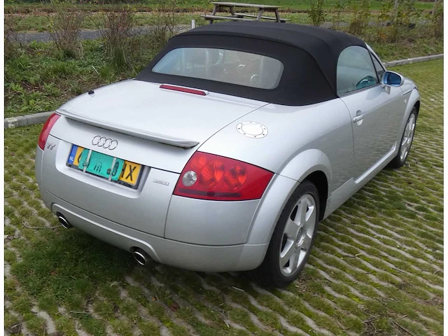 Audi - tt roadster - 1.8 5v turbo quattro - personenauto - afbeelding 24 van  29