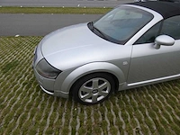 Audi - tt roadster - 1.8 5v turbo quattro - personenauto - afbeelding 27 van  29
