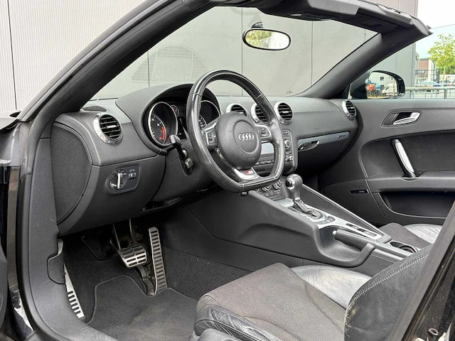 Audi - tt roadster - 3.2 v6 quattro - 2007 - 77-xn-ls - afbeelding 4 van  21