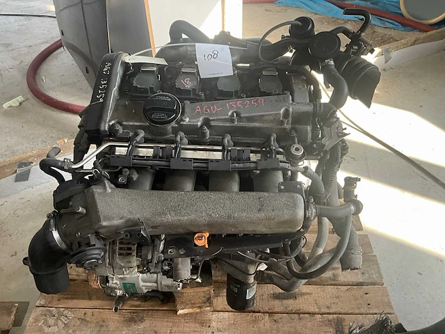 Audi 1.8l turbo agu automotor - afbeelding 1 van  5