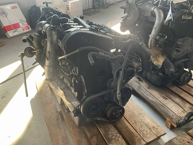 Audi 1.8l turbo agu automotor - afbeelding 3 van  5