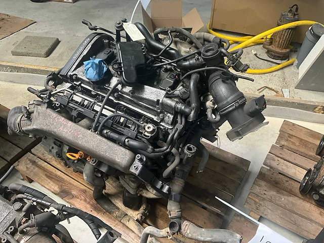 Audi 1.8l turbo awu automotor - afbeelding 3 van  7