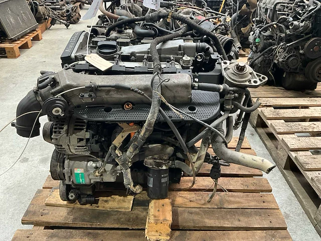 Audi 1.8t agu motor - afbeelding 2 van  8