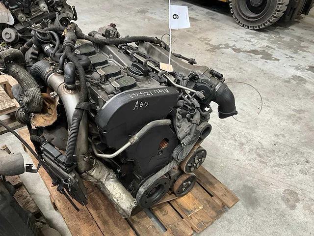 Audi 1.8t agu motor - afbeelding 4 van  8