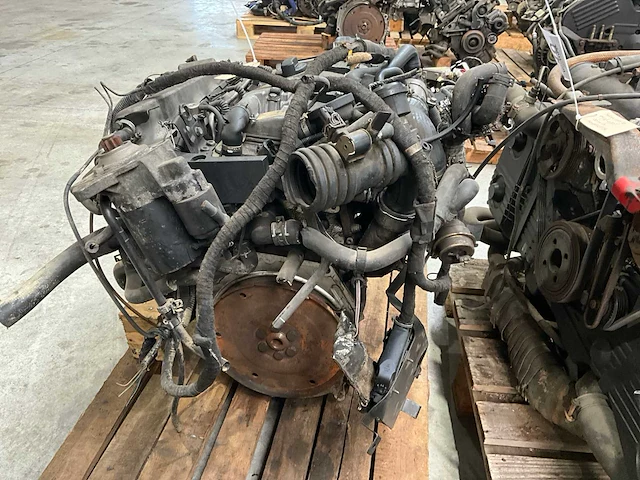 Audi 1.8t agu motor - afbeelding 5 van  8