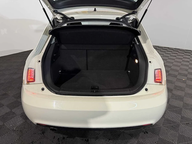 Audi a1 1.2 tfsi amb. pl., 38-pbp-4 - afbeelding 8 van  13