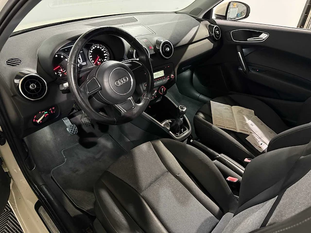 Audi a1 1.2 tfsi amb. pl., 38-pbp-4 - afbeelding 12 van  13