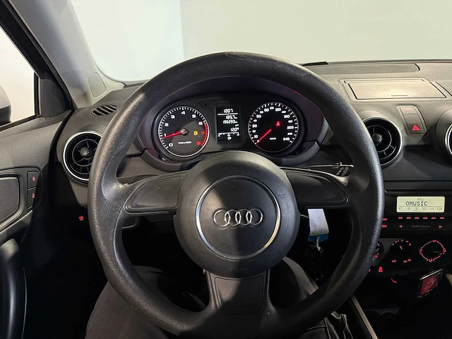 Audi a1 1.2 tfsi attraction, 15-sbk-6 - afbeelding 3 van  14