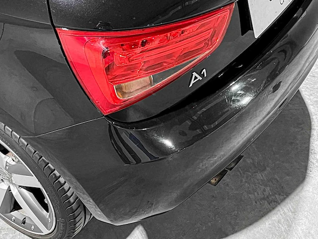 Audi a1 1.4 tfsi 119g. attraction pro line business 122pk 2010, 25-nrd-8 - afbeelding 17 van  47