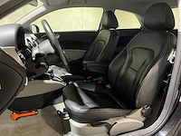 Audi a1 1.4 tfsi 119g. attraction pro line business 122pk 2010, 25-nrd-8 - afbeelding 32 van  47