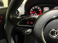 Audi a1 1.4 tfsi 119g. attraction pro line business 122pk 2010, 25-nrd-8 - afbeelding 19 van  47