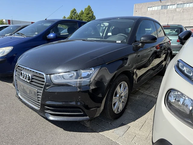 Audi a1 1.6 tdi attraction 105, 2011 - afbeelding 1 van  27