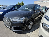 Audi a1 1.6 tdi attraction 105, 2011 - afbeelding 1 van  27