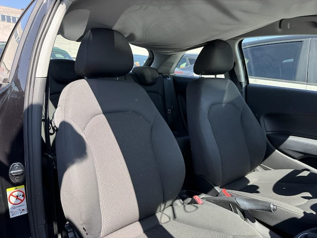 Audi a1 1.6 tdi attraction 105, 2011 - afbeelding 15 van  27