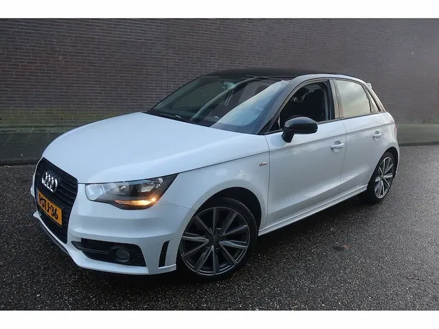 Audi a1 sportback 1.2 tfsi admired, 1-stj-36 - afbeelding 1 van  14