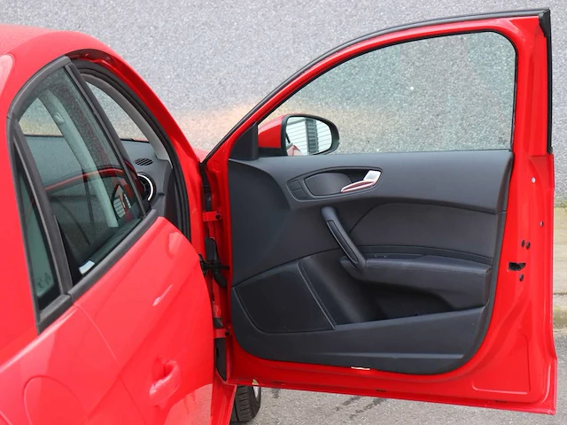 Audi a1 sportback 1.4 tfsi connect car 2012 | 97-xzf-1 - afbeelding 6 van  27
