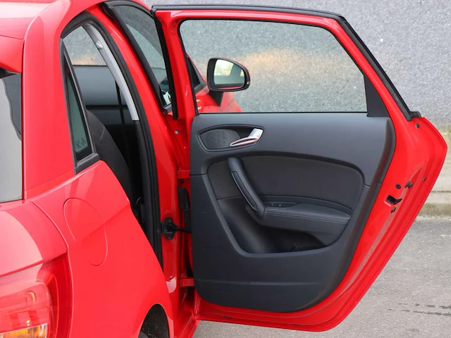 Audi a1 sportback 1.4 tfsi connect car 2012 | 97-xzf-1 - afbeelding 7 van  27