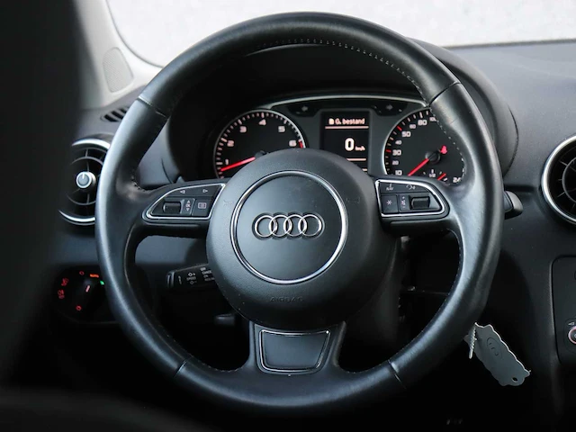 Audi a1 sportback 1.4 tfsi connect car 2012 | 97-xzf-1 - afbeelding 8 van  27
