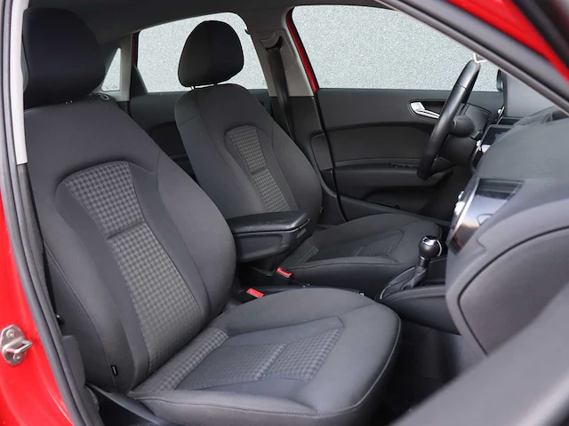 Audi a1 sportback 1.4 tfsi connect car 2012 | 97-xzf-1 - afbeelding 25 van  27