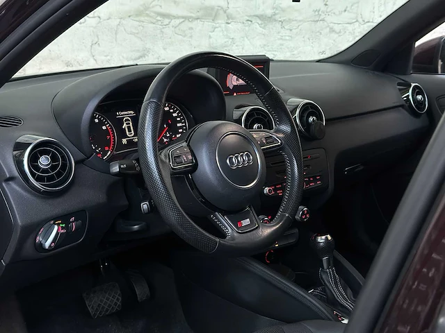 Audi a1 sportback 1.4 tfsi s-line pdc 122pk 2013, 7-kfn-93 - afbeelding 11 van  44