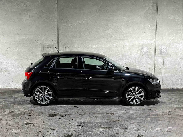 Audi a1 sportback 1.6 tdi admired s-line 90pk 2014, 6-xrh-06 - afbeelding 2 van  43