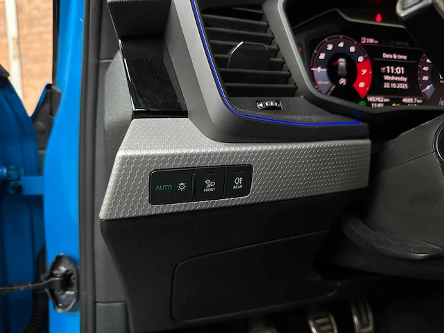 Audi a1 sportback 25 tfsi s line pro line s 95pk 2019 nieuw-model, zb-011-f - afbeelding 16 van  44