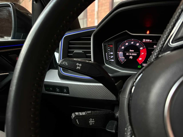 Audi a1 sportback 25 tfsi s line pro line s 95pk 2019 nieuw-model, zb-011-f - afbeelding 19 van  44