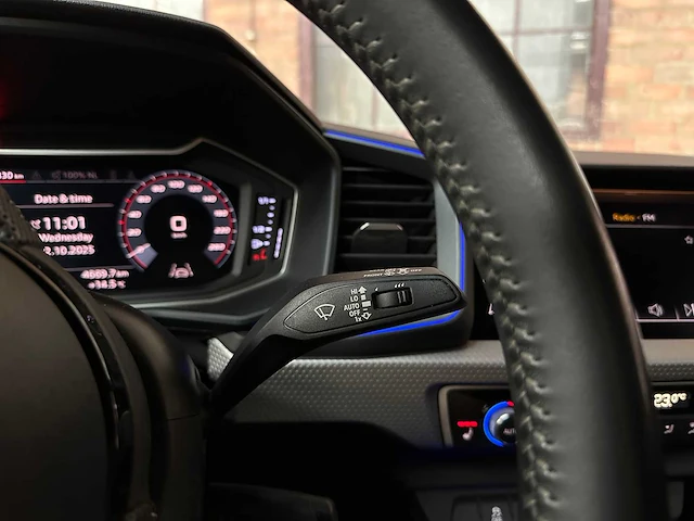 Audi a1 sportback 25 tfsi s line pro line s 95pk 2019 nieuw-model, zb-011-f - afbeelding 20 van  44