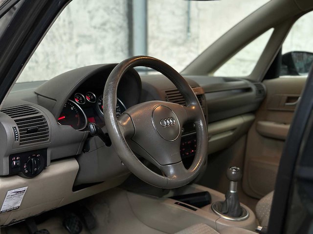 Audi a2 1.4 75pk 2000 - afbeelding 17 van  57