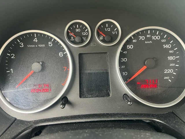 Audi a2 1.6 fsi, 16-pnf-4 - afbeelding 15 van  22