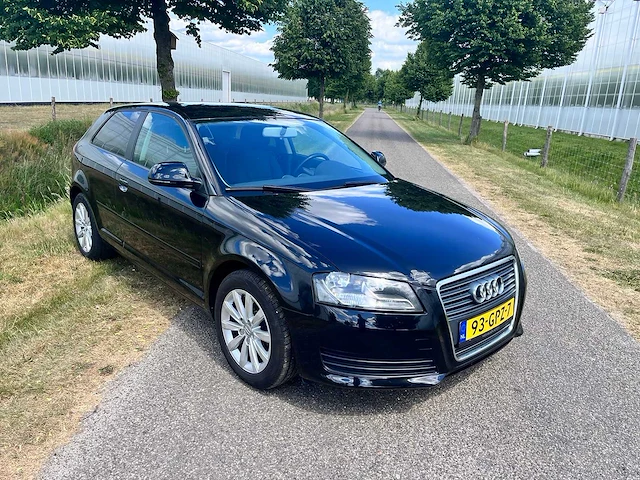 Audi a3 - 1.6 attraction b.e. - 2008 - personenauto - afbeelding 12 van  31