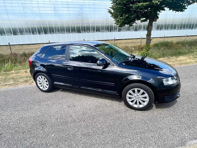 Audi a3 - 1.6 attraction b.e. - 2008 - personenauto - afbeelding 29 van  31