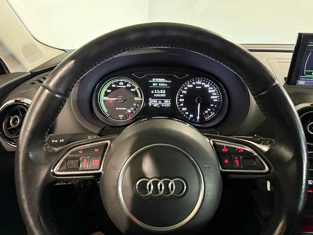 Audi a3 1.4 e-tron prol, hr-799-b - afbeelding 2 van  14