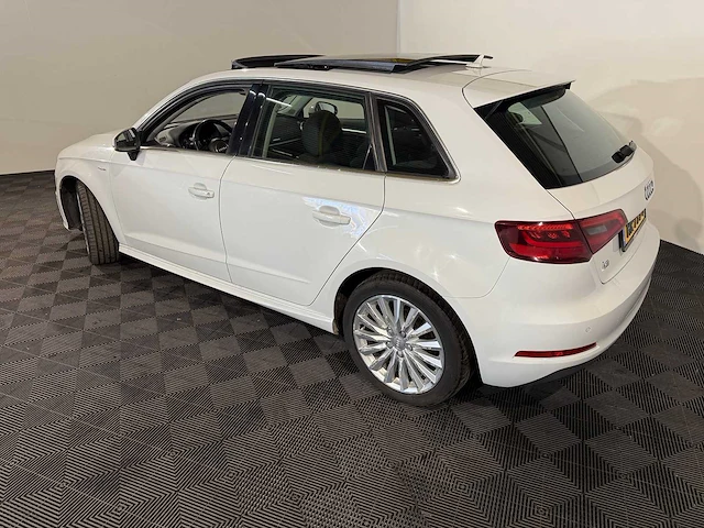 Audi a3 1.4 e-tron prol, hr-799-b - afbeelding 7 van  14