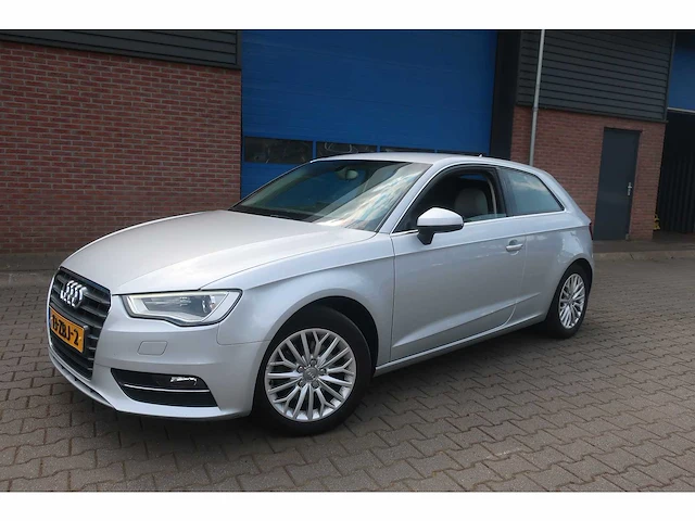 Audi a3 1.4 tfsi ambi. pl+, 13-zbj-2 - afbeelding 1 van  17