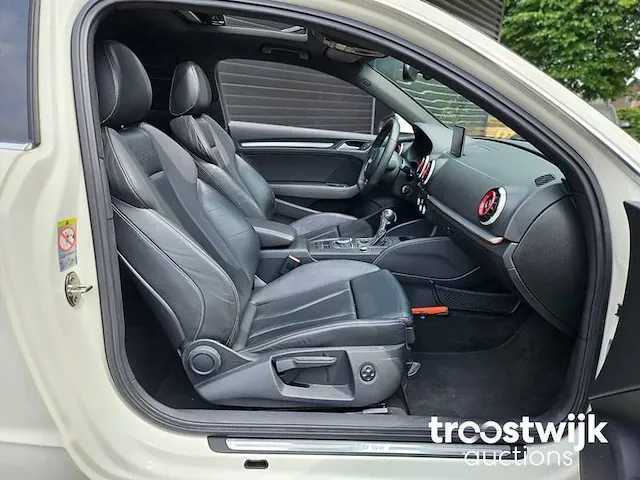 Audi a3 1.4 tfsi ambit. pl s 1-knl-54 - afbeelding 17 van  31
