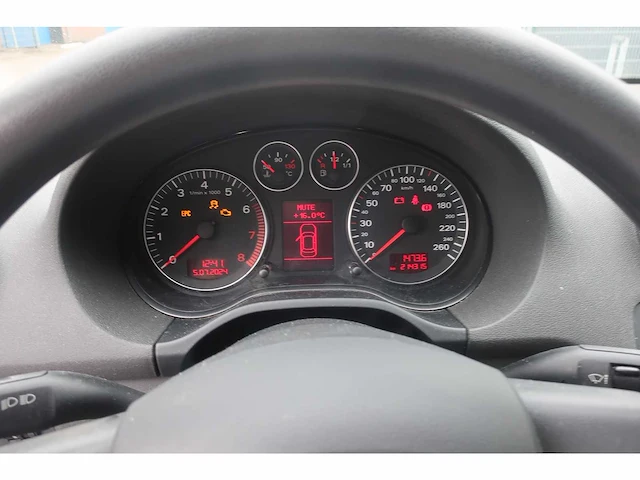 Audi a3 1.4 tfsi attr. bns, 06-gfv-1 - afbeelding 14 van  15