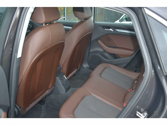 Audi a3 1.4 tsi ambiente limousine - personenauto - afbeelding 5 van  32