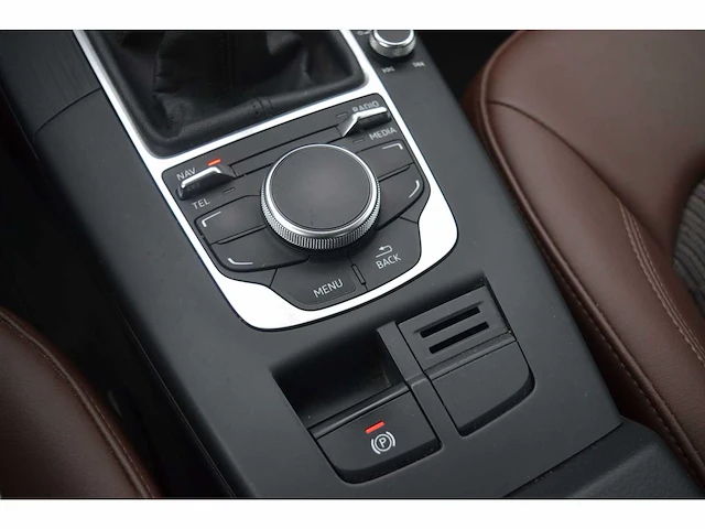 Audi a3 1.4 tsi ambiente limousine - personenauto - afbeelding 11 van  32