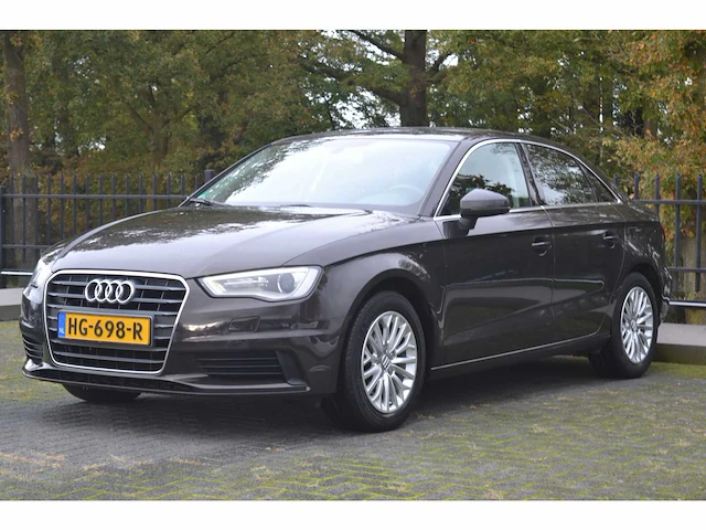 Audi a3 1.4 tsi ambiente limousine - personenauto - afbeelding 1 van  32