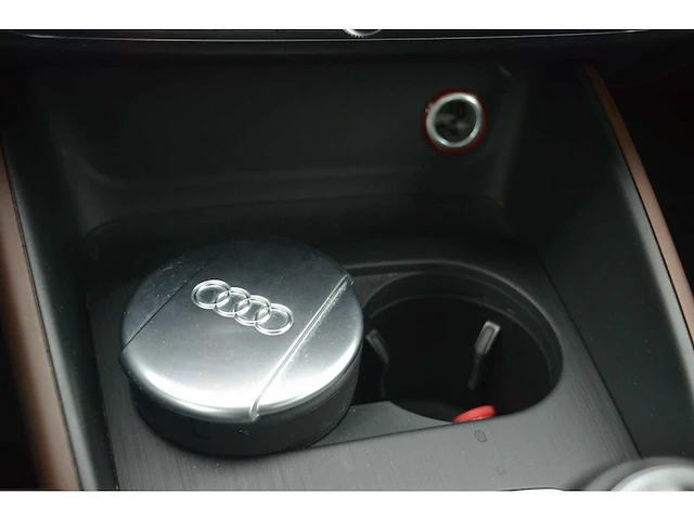 Audi a3 1.4 tsi ambiente limousine - personenauto - afbeelding 14 van  32