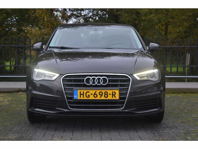 Audi a3 1.4 tsi ambiente limousine - personenauto - afbeelding 28 van  32