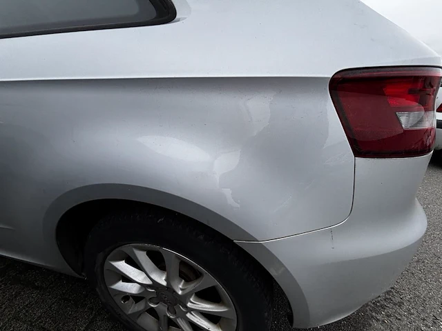 Audi a3 1.6 tdi attraction, 2013 - afbeelding 19 van  26