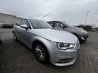 Audi a3 1.6 tdi attraction, 2013 - afbeelding 20 van  26