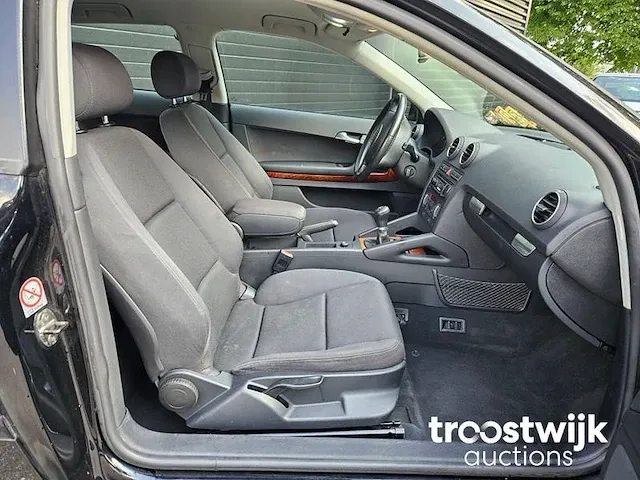 Audi a3 1.9 tdi ambiente 87-pj-jg - afbeelding 6 van  24