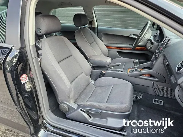 Audi a3 1.9 tdi ambiente 87-pj-jg - afbeelding 7 van  24
