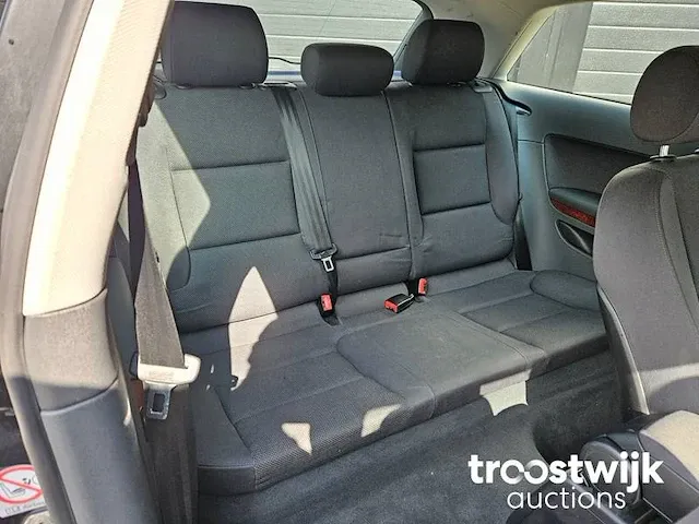 Audi a3 1.9 tdi ambiente 87-pj-jg - afbeelding 9 van  24