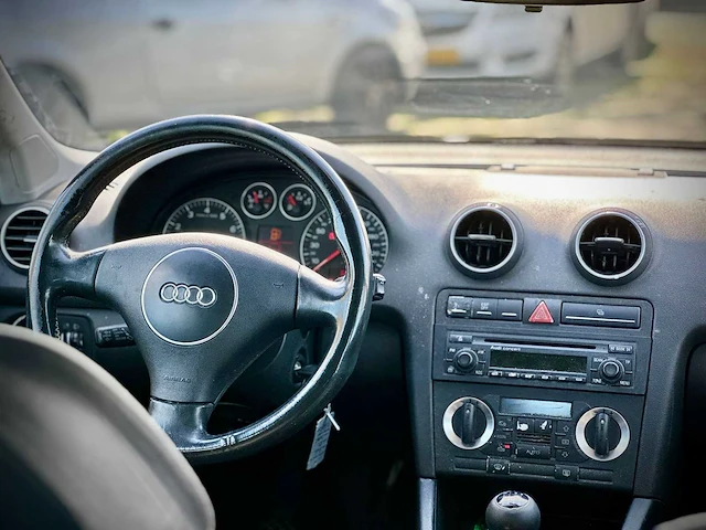 Audi a3 2.0 fsi ambition,31-nd-zr - afbeelding 2 van  13