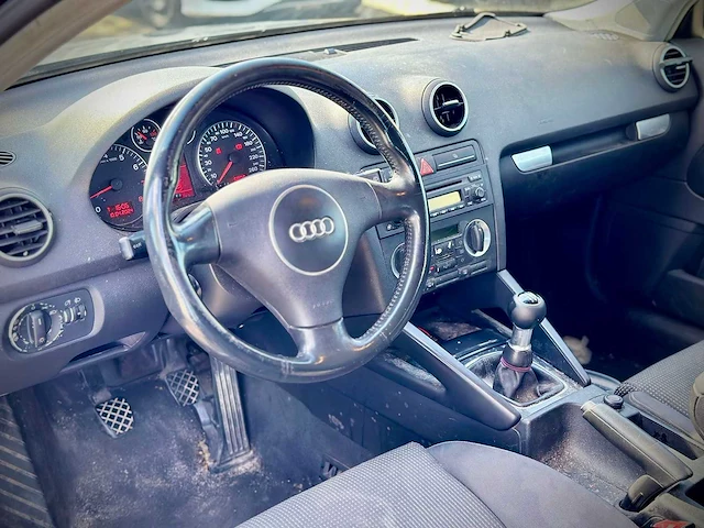 Audi a3 2.0 fsi ambition,31-nd-zr - afbeelding 10 van  13