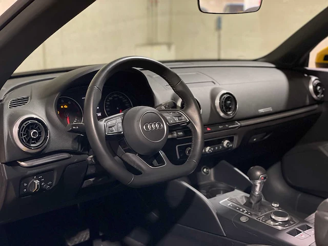 Audi a3 35 tfsi cabriolet 1.5 tfsi 150pk 2019 - afbeelding 5 van  38